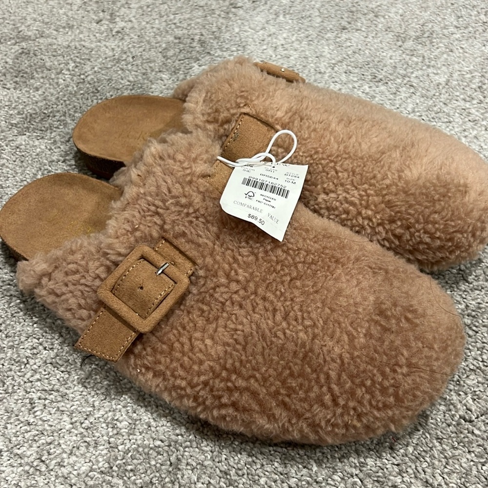NWT JCREW Sherpa buckle clog slippers size 10M